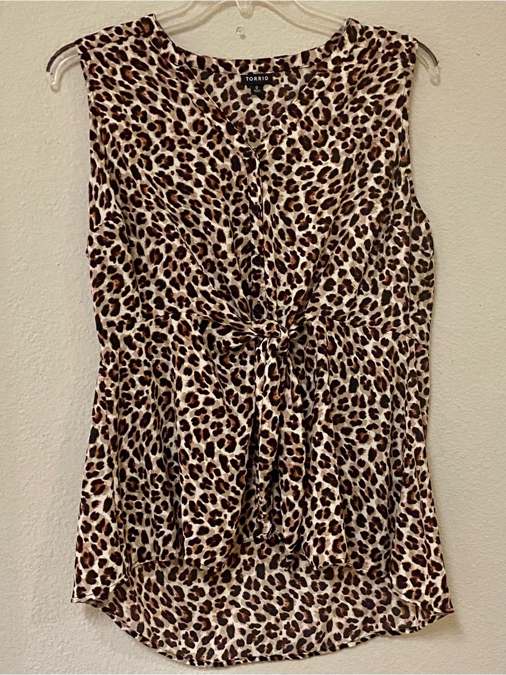 Torrid Leopard Print Twist Front Tank -Quick List For Live
